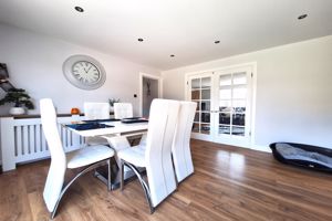 Dining Room - click for photo gallery